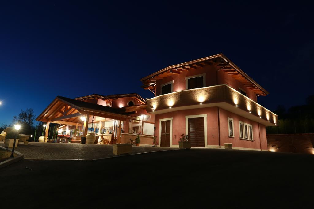 Agriturismo Ciociaro " Il Colle " Hotel Ristorante Ceprano Exterior foto